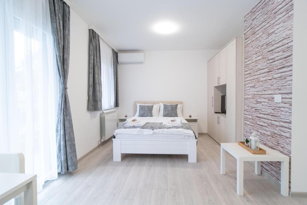 Pegasus Apartments Belgrado Exterior foto