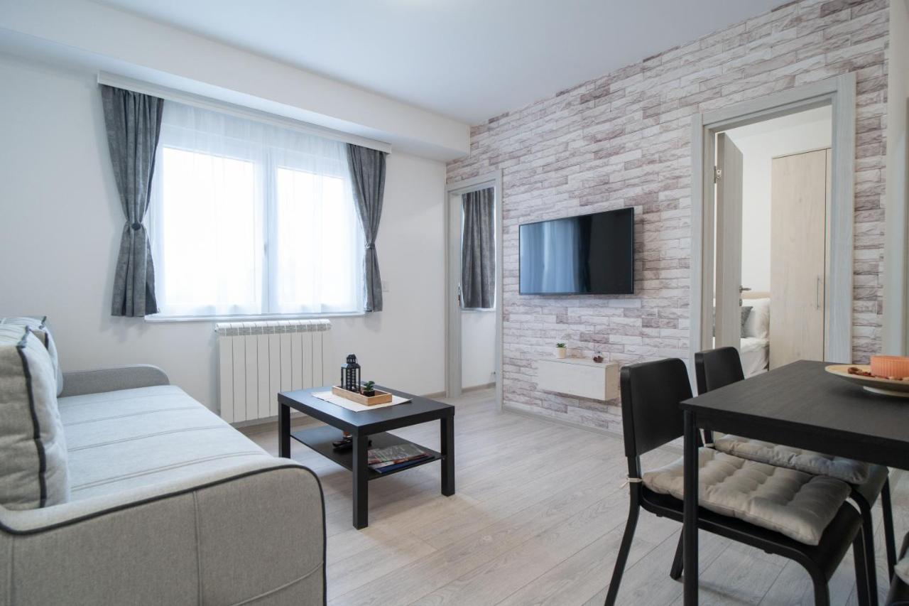 Pegasus Apartments Belgrado Exterior foto